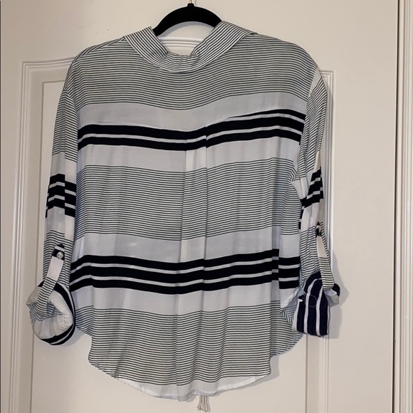 Faithful the Brand Top - Picture 4 of 4